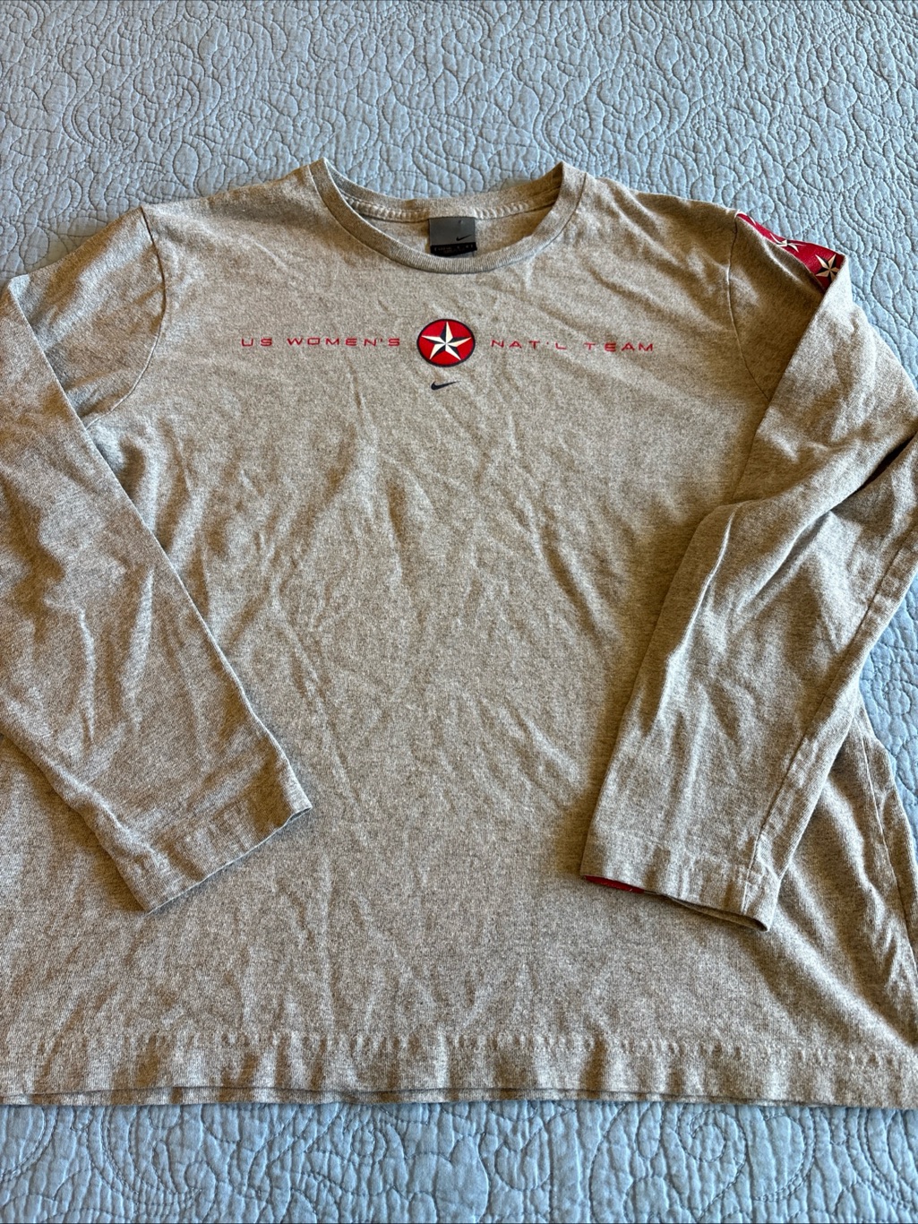Nike Gray Long Sleeve Us Womens National Team Tee With Red Emblem